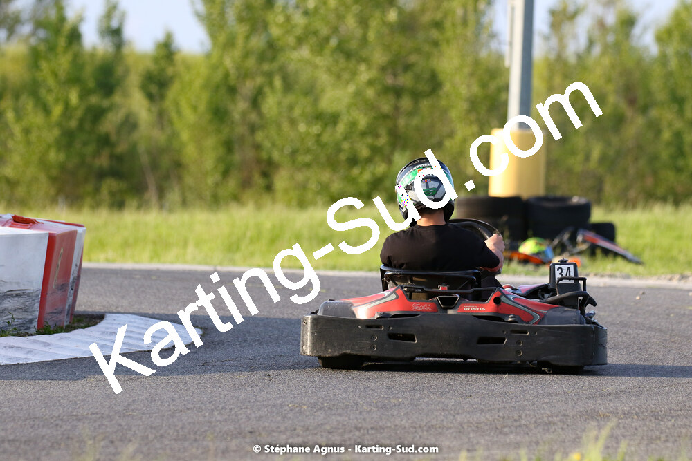 07/05/2022 : Endurance Loisir Les Razbitumes pour “1 maillot pour la vie” & Les Socio Esthéticiennes (Photos Stéphane Agnus) 2022 — karting