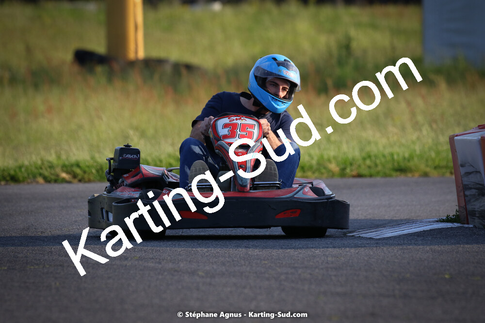 07/05/2022 : Endurance Loisir Les Razbitumes pour “1 maillot pour la vie” & Les Socio Esthéticiennes (Photos Stéphane Agnus) 2022 — karting