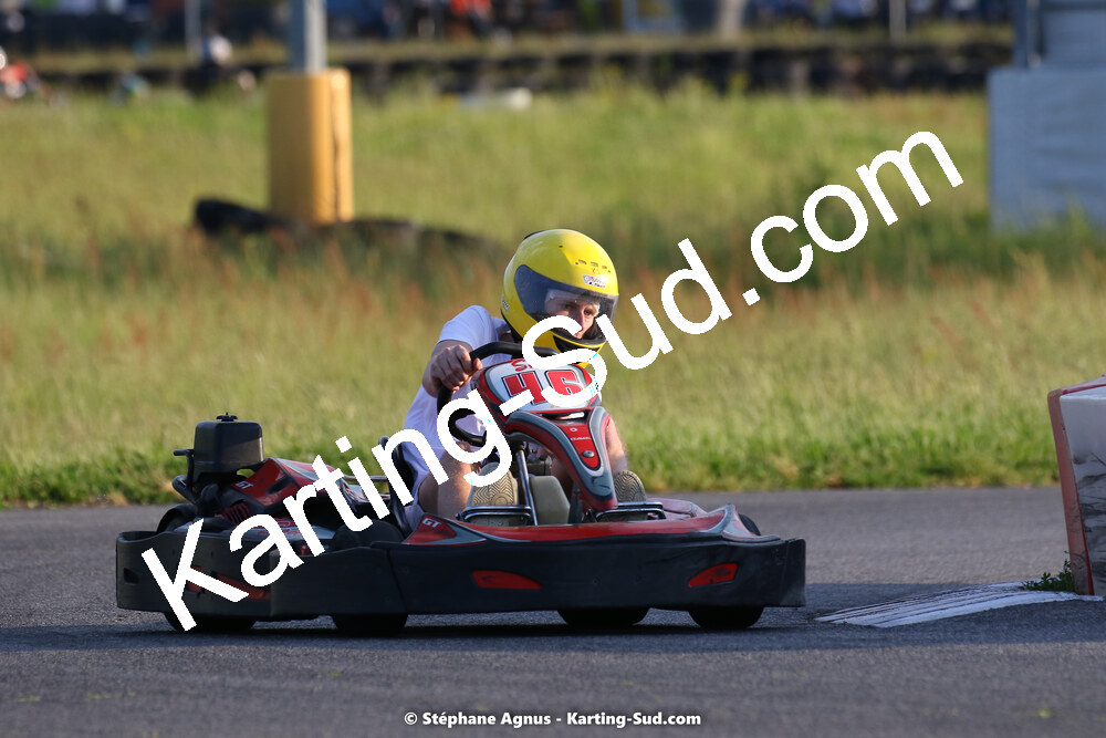 07/05/2022 : Endurance Loisir Les Razbitumes pour “1 maillot pour la vie” & Les Socio Esthéticiennes (Photos Stéphane Agnus) 2022 — karting