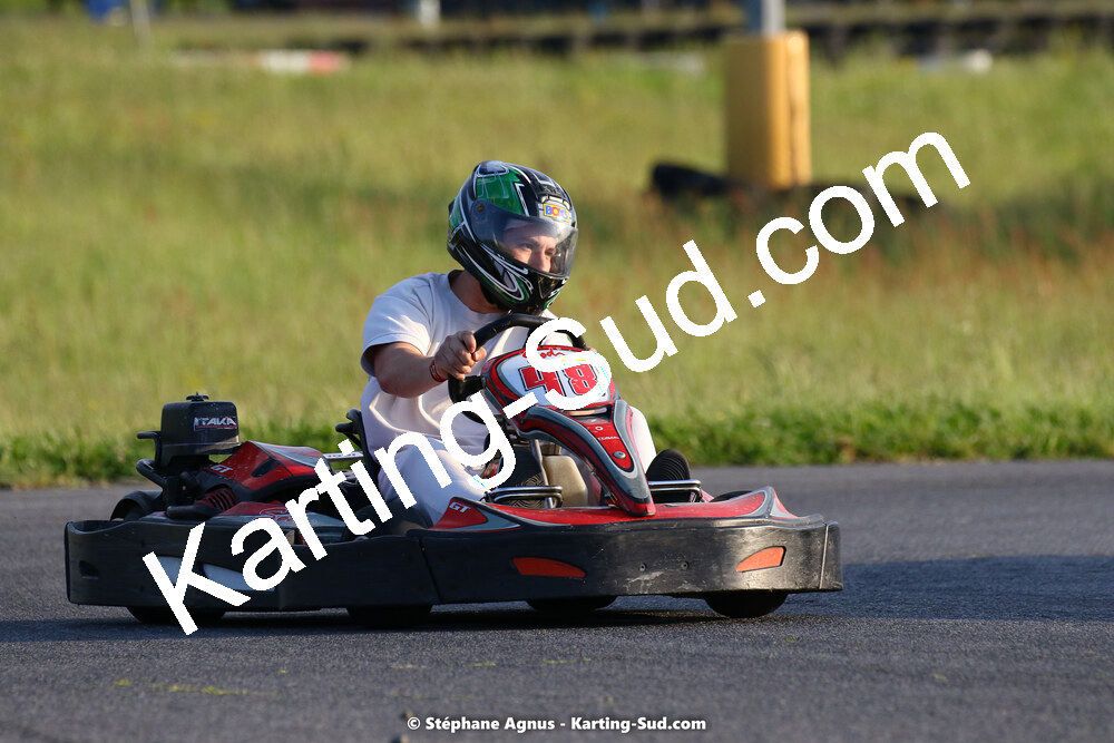 07/05/2022 : Endurance Loisir Les Razbitumes pour “1 maillot pour la vie” & Les Socio Esthéticiennes (Photos Stéphane Agnus) 2022 — karting