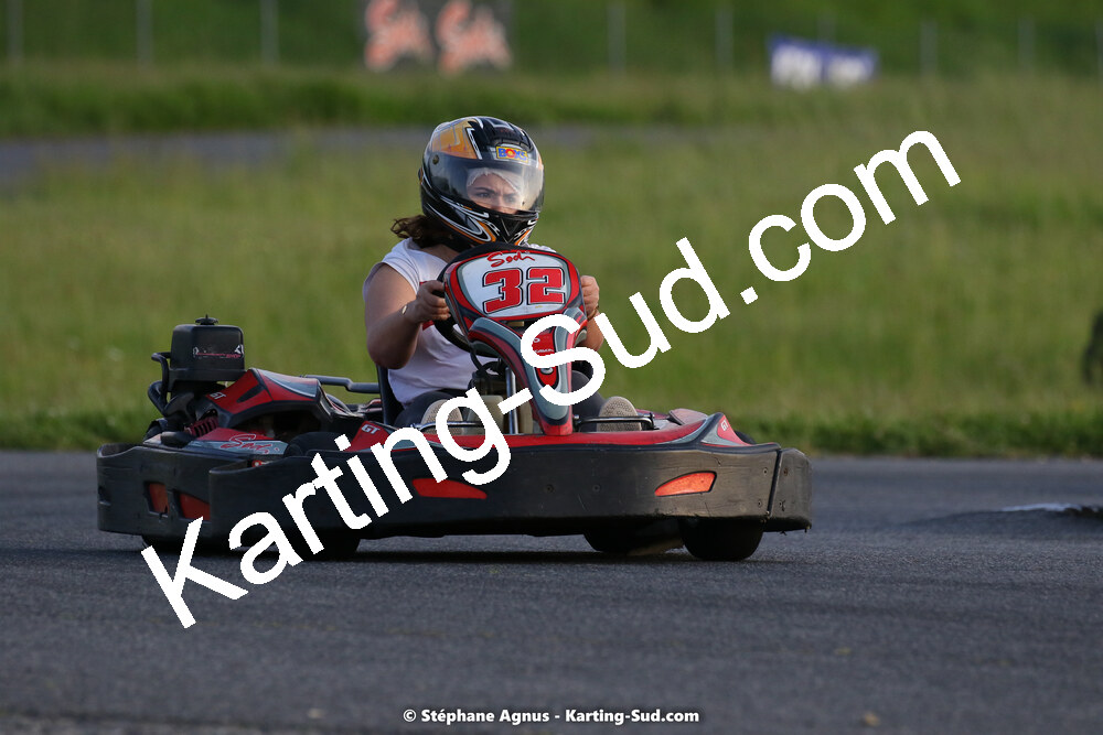 07/05/2022 : Endurance Loisir Les Razbitumes pour “1 maillot pour la vie” & Les Socio Esthéticiennes (Photos Stéphane Agnus) 2022 — karting
