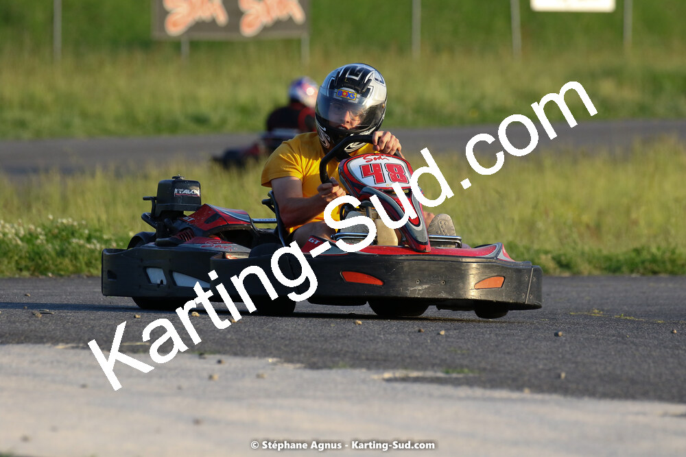 07/05/2022 : Endurance Loisir Les Razbitumes pour “1 maillot pour la vie” & Les Socio Esthéticiennes (Photos Stéphane Agnus) 2022 — karting