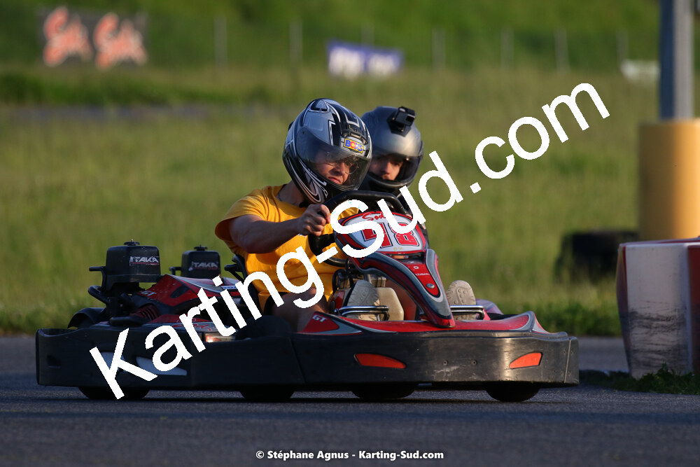07/05/2022 : Endurance Loisir Les Razbitumes pour “1 maillot pour la vie” & Les Socio Esthéticiennes (Photos Stéphane Agnus) 2022 — karting