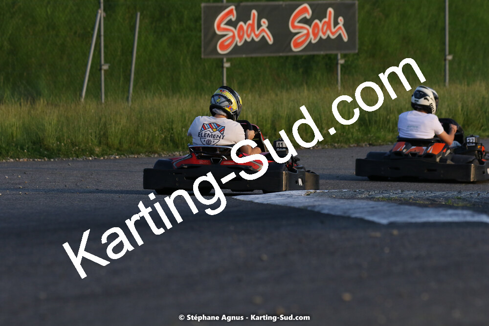 07/05/2022 : Endurance Loisir Les Razbitumes pour “1 maillot pour la vie” & Les Socio Esthéticiennes (Photos Stéphane Agnus) 2022 — karting
