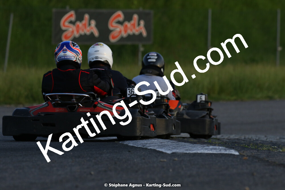 07/05/2022 : Endurance Loisir Les Razbitumes pour “1 maillot pour la vie” & Les Socio Esthéticiennes (Photos Stéphane Agnus) 2022 — karting