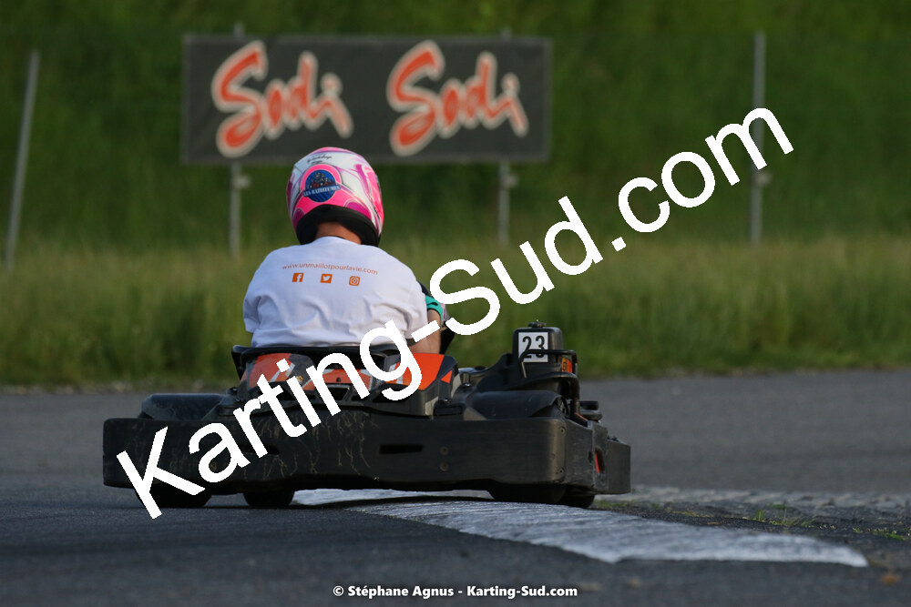 07/05/2022 : Endurance Loisir Les Razbitumes pour “1 maillot pour la vie” & Les Socio Esthéticiennes (Photos Stéphane Agnus) 2022 — karting