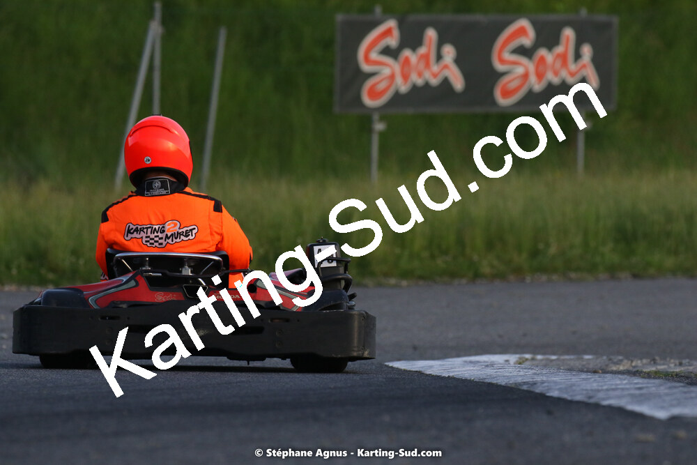 07/05/2022 : Endurance Loisir Les Razbitumes pour “1 maillot pour la vie” & Les Socio Esthéticiennes (Photos Stéphane Agnus) 2022 — karting