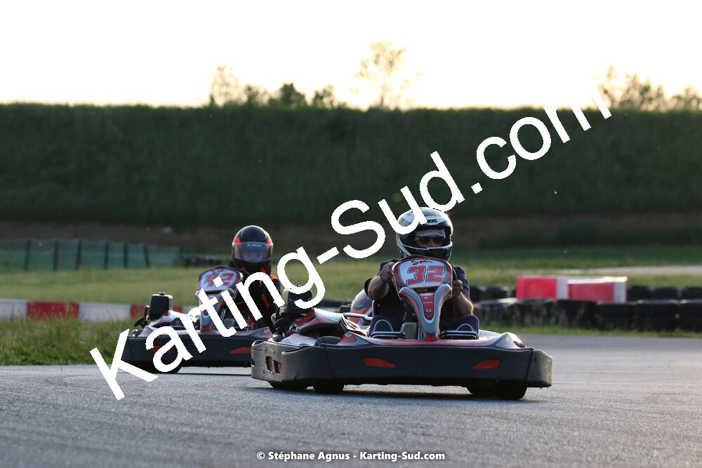 07/05/2022 : Endurance Loisir Les Razbitumes pour “1 maillot pour la vie” & Les Socio Esthéticiennes (Photos Stéphane Agnus) 2022 — karting