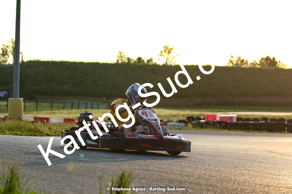 07/05/2022 : Endurance Loisir Les Razbitumes pour “1 maillot pour la vie” & Les Socio Esthéticiennes (Photos Stéphane Agnus) 2022 — karting