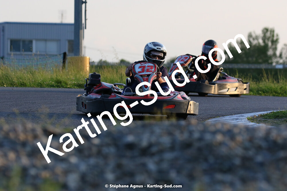 07/05/2022 : Endurance Loisir Les Razbitumes pour “1 maillot pour la vie” & Les Socio Esthéticiennes (Photos Stéphane Agnus) 2022 — karting