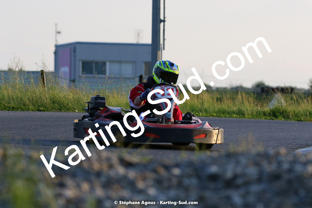 07/05/2022 : Endurance Loisir Les Razbitumes pour “1 maillot pour la vie” & Les Socio Esthéticiennes (Photos Stéphane Agnus) 2022 — karting