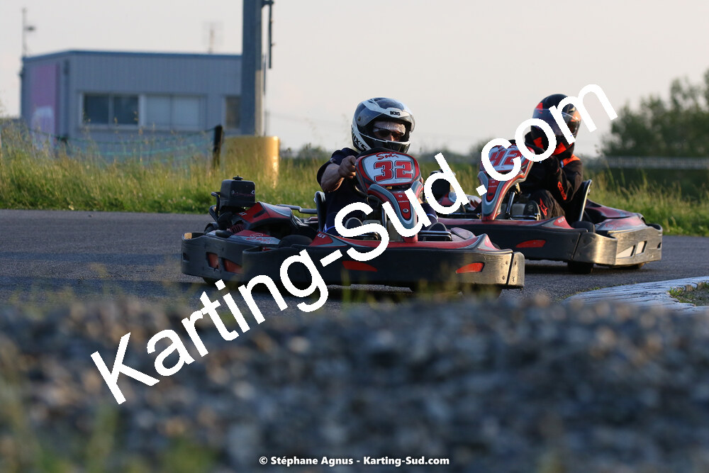 07/05/2022 : Endurance Loisir Les Razbitumes pour “1 maillot pour la vie” & Les Socio Esthéticiennes (Photos Stéphane Agnus) 2022 — karting