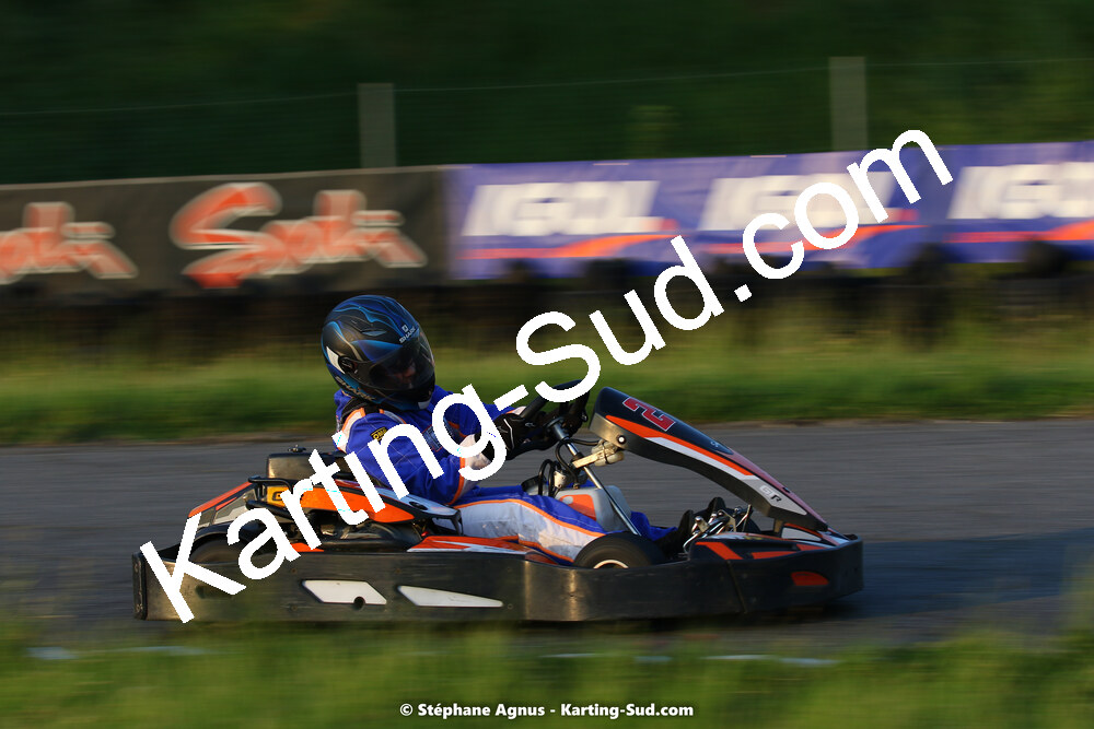 07/05/2022 : Endurance Loisir Les Razbitumes pour “1 maillot pour la vie” & Les Socio Esthéticiennes (Photos Stéphane Agnus) 2022 — karting
