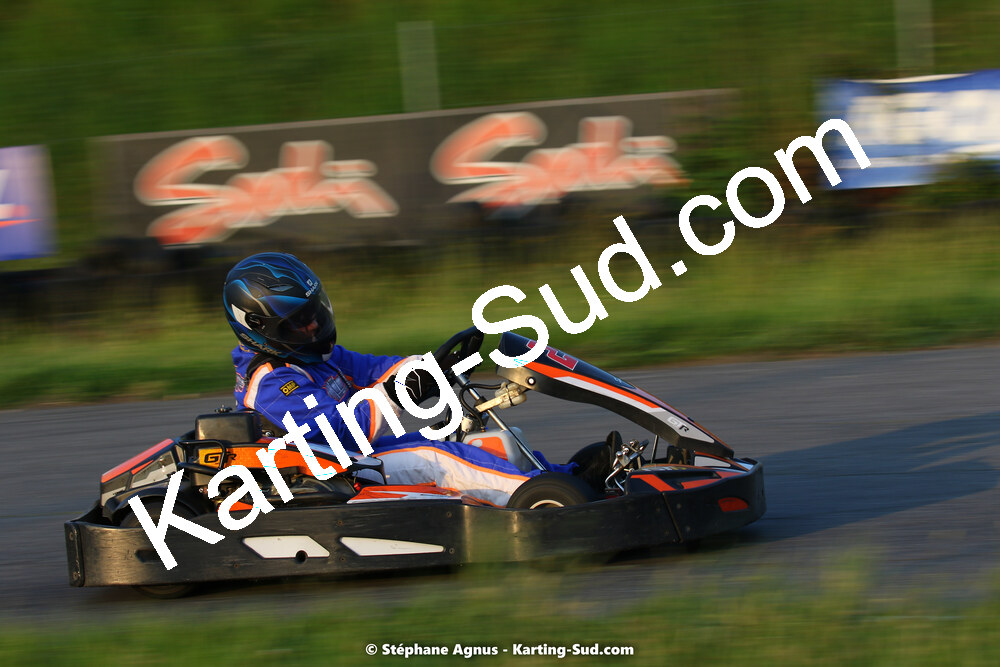 07/05/2022 : Endurance Loisir Les Razbitumes pour “1 maillot pour la vie” & Les Socio Esthéticiennes (Photos Stéphane Agnus) 2022 — karting