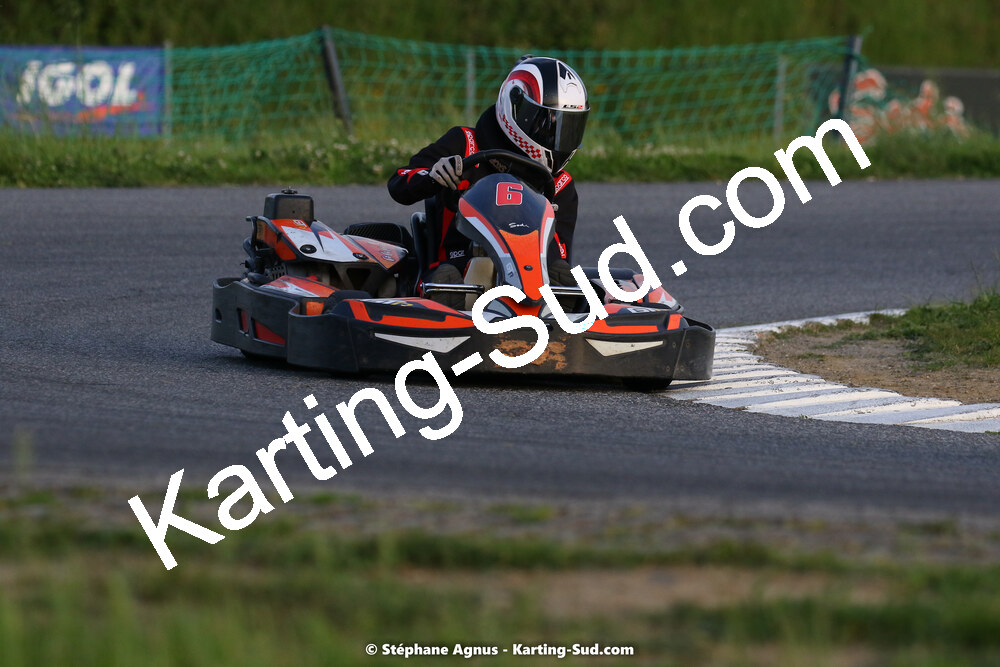 07/05/2022 : Endurance Loisir Les Razbitumes pour “1 maillot pour la vie” & Les Socio Esthéticiennes (Photos Stéphane Agnus) 2022 — karting