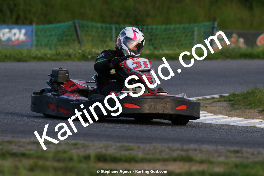 07/05/2022 : Endurance Loisir Les Razbitumes pour “1 maillot pour la vie” & Les Socio Esthéticiennes (Photos Stéphane Agnus) 2022 — karting