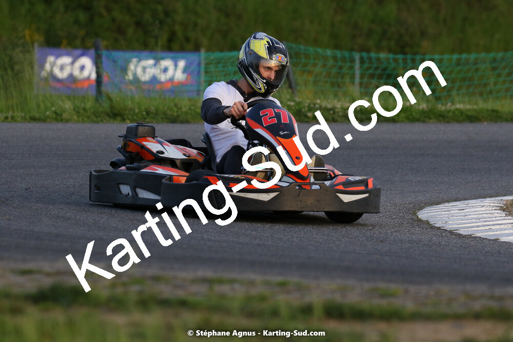07/05/2022 : Endurance Loisir Les Razbitumes pour “1 maillot pour la vie” & Les Socio Esthéticiennes (Photos Stéphane Agnus) 2022 — karting