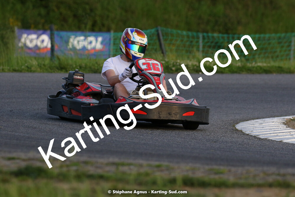 07/05/2022 : Endurance Loisir Les Razbitumes pour “1 maillot pour la vie” & Les Socio Esthéticiennes (Photos Stéphane Agnus) 2022 — karting