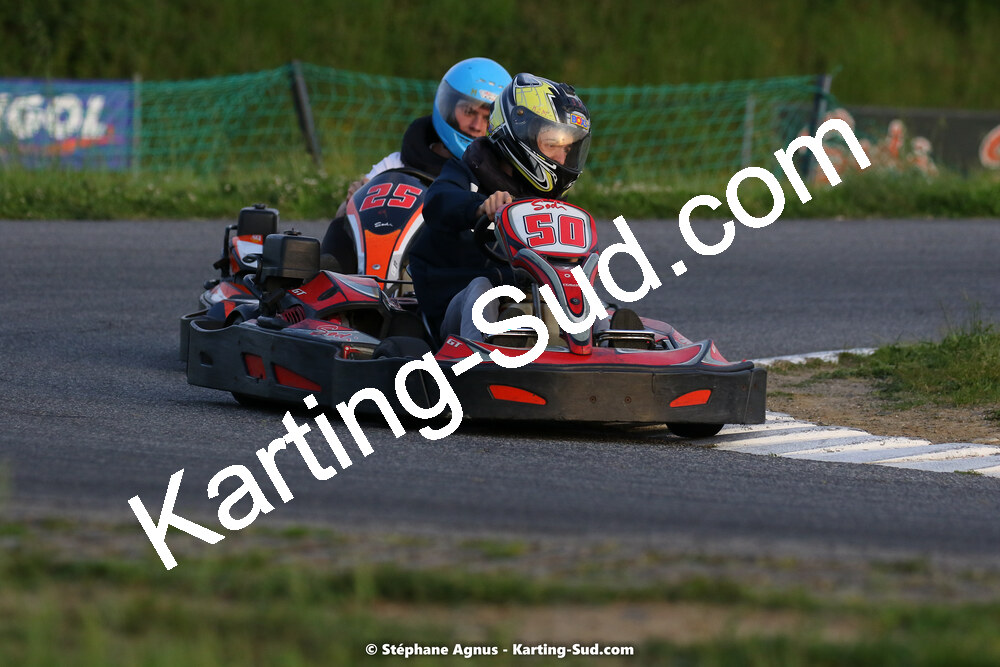 07/05/2022 : Endurance Loisir Les Razbitumes pour “1 maillot pour la vie” & Les Socio Esthéticiennes (Photos Stéphane Agnus) 2022 — karting