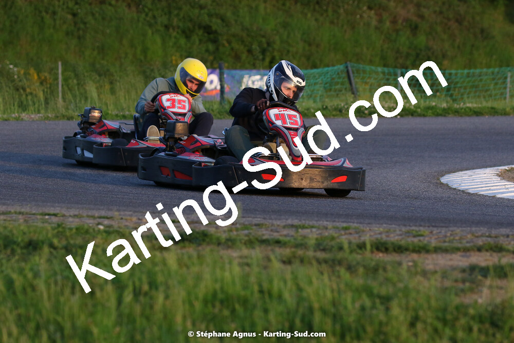 07/05/2022 : Endurance Loisir Les Razbitumes pour “1 maillot pour la vie” & Les Socio Esthéticiennes (Photos Stéphane Agnus) 2022 — karting