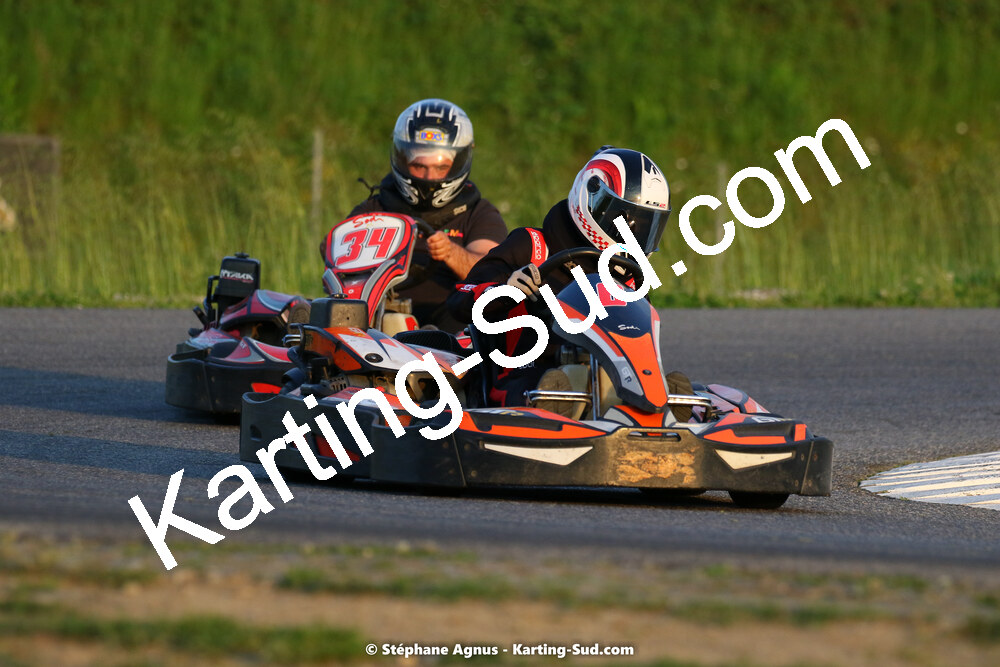 07/05/2022 : Endurance Loisir Les Razbitumes pour “1 maillot pour la vie” & Les Socio Esthéticiennes (Photos Stéphane Agnus) 2022 — karting