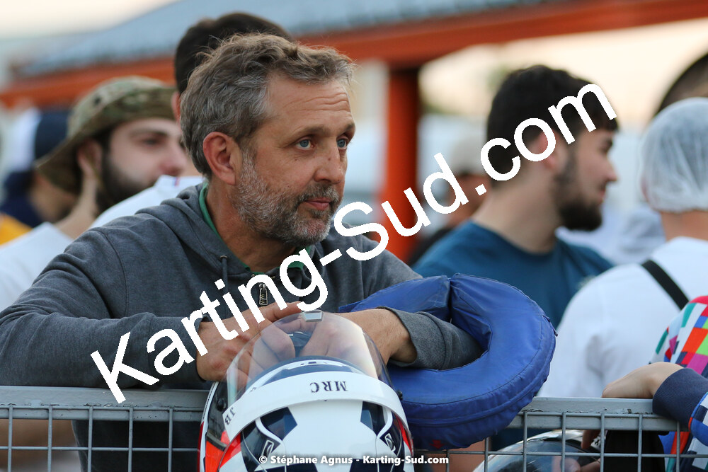 07/05/2022 : Endurance Loisir Les Razbitumes pour “1 maillot pour la vie” & Les Socio Esthéticiennes (Photos Stéphane Agnus) 2022 — karting