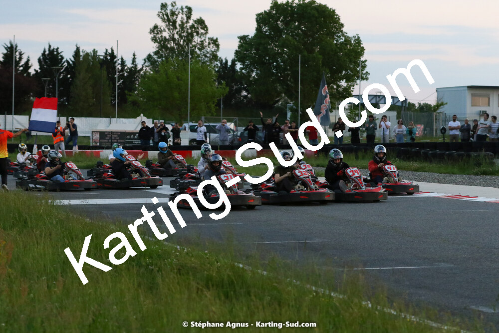 07/05/2022 : Endurance Loisir Les Razbitumes pour “1 maillot pour la vie” & Les Socio Esthéticiennes (Photos Stéphane Agnus) 2022 — karting