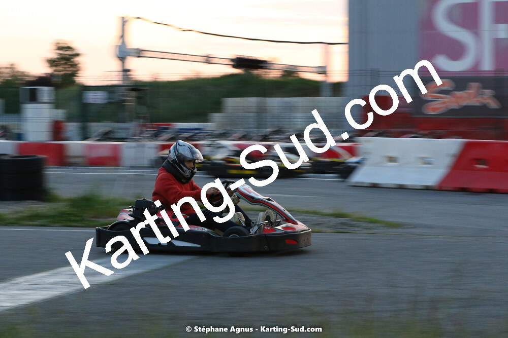 07/05/2022 : Endurance Loisir Les Razbitumes pour “1 maillot pour la vie” & Les Socio Esthéticiennes (Photos Stéphane Agnus) 2022 — karting