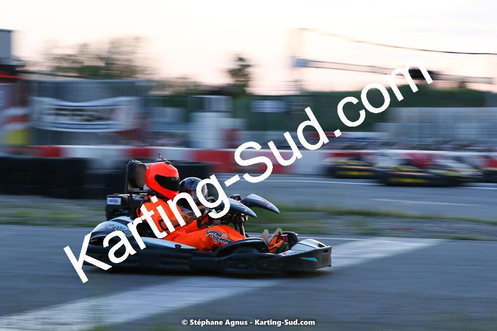 07/05/2022 : Endurance Loisir Les Razbitumes pour “1 maillot pour la vie” & Les Socio Esthéticiennes (Photos Stéphane Agnus) 2022 — karting