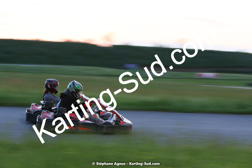 07/05/2022 : Endurance Loisir Les Razbitumes pour “1 maillot pour la vie” & Les Socio Esthéticiennes (Photos Stéphane Agnus) 2022 — karting