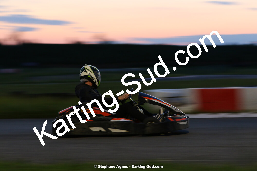 07/05/2022 : Endurance Loisir Les Razbitumes pour “1 maillot pour la vie” & Les Socio Esthéticiennes (Photos Stéphane Agnus) 2022 — karting