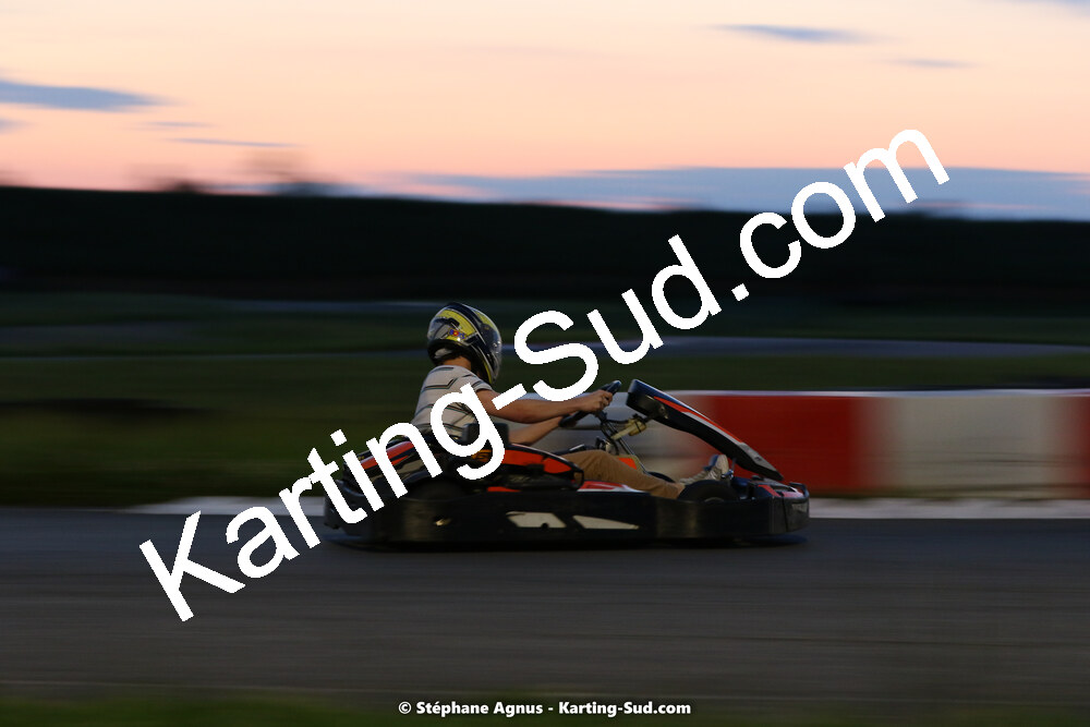 07/05/2022 : Endurance Loisir Les Razbitumes pour “1 maillot pour la vie” & Les Socio Esthéticiennes (Photos Stéphane Agnus) 2022 — karting