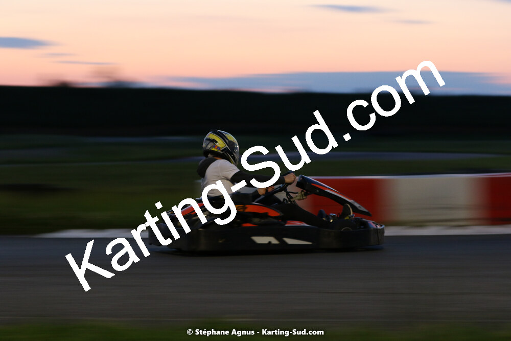 07/05/2022 : Endurance Loisir Les Razbitumes pour “1 maillot pour la vie” & Les Socio Esthéticiennes (Photos Stéphane Agnus) 2022 — karting