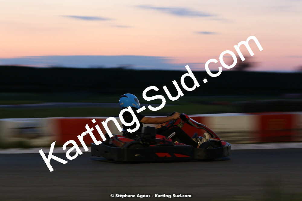07/05/2022 : Endurance Loisir Les Razbitumes pour “1 maillot pour la vie” & Les Socio Esthéticiennes (Photos Stéphane Agnus) 2022 — karting