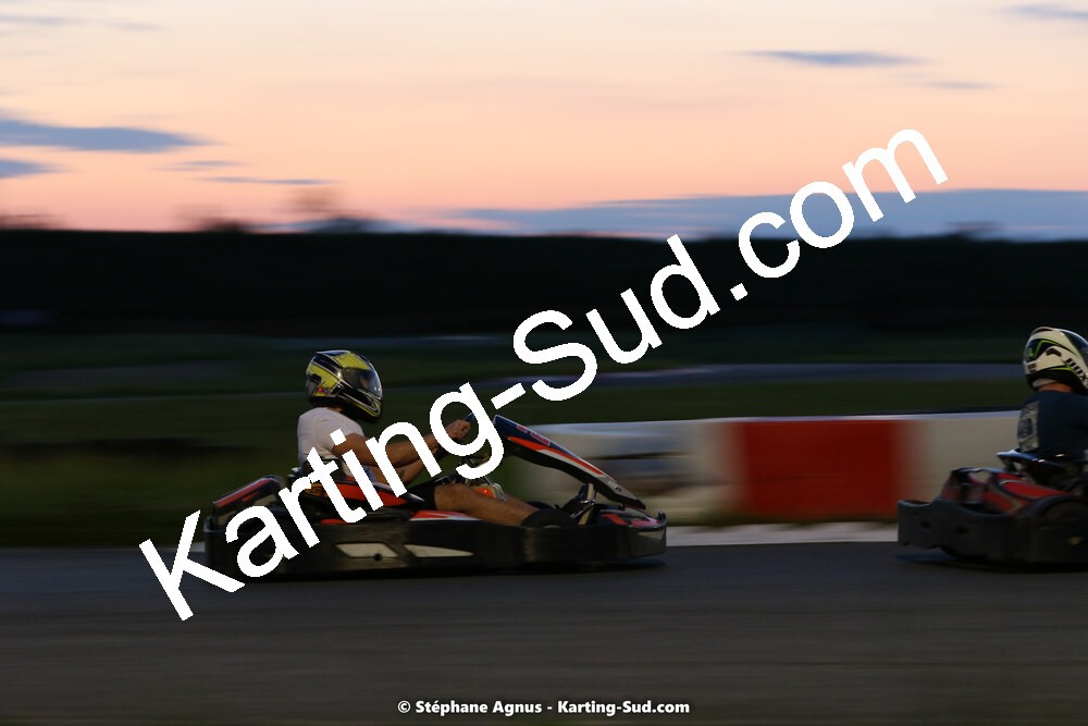 07/05/2022 : Endurance Loisir Les Razbitumes pour “1 maillot pour la vie” & Les Socio Esthéticiennes (Photos Stéphane Agnus) 2022 — karting