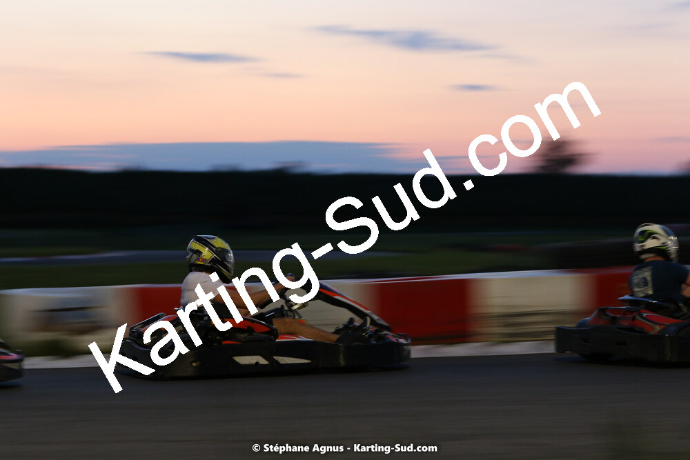 07/05/2022 : Endurance Loisir Les Razbitumes pour “1 maillot pour la vie” & Les Socio Esthéticiennes (Photos Stéphane Agnus) 2022 — karting