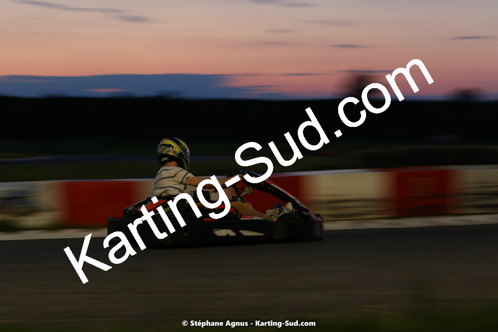 07/05/2022 : Endurance Loisir Les Razbitumes pour “1 maillot pour la vie” & Les Socio Esthéticiennes (Photos Stéphane Agnus) 2022 — karting