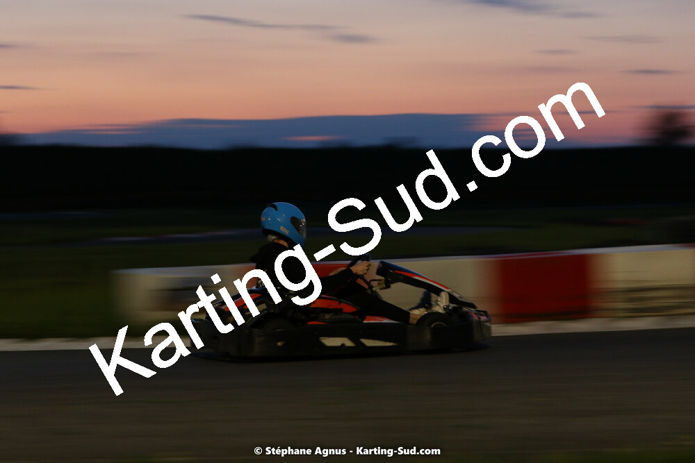 07/05/2022 : Endurance Loisir Les Razbitumes pour “1 maillot pour la vie” & Les Socio Esthéticiennes (Photos Stéphane Agnus) 2022 — karting