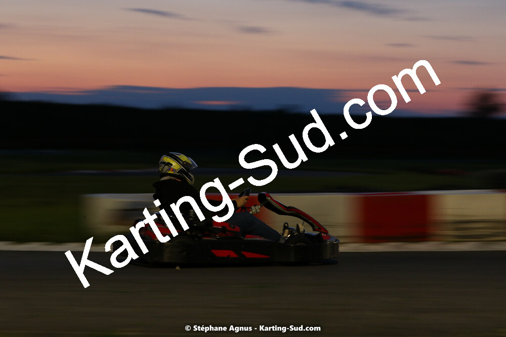 07/05/2022 : Endurance Loisir Les Razbitumes pour “1 maillot pour la vie” & Les Socio Esthéticiennes (Photos Stéphane Agnus) 2022 — karting