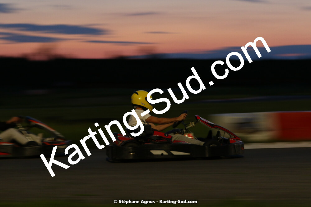 07/05/2022 : Endurance Loisir Les Razbitumes pour “1 maillot pour la vie” & Les Socio Esthéticiennes (Photos Stéphane Agnus) 2022 — karting