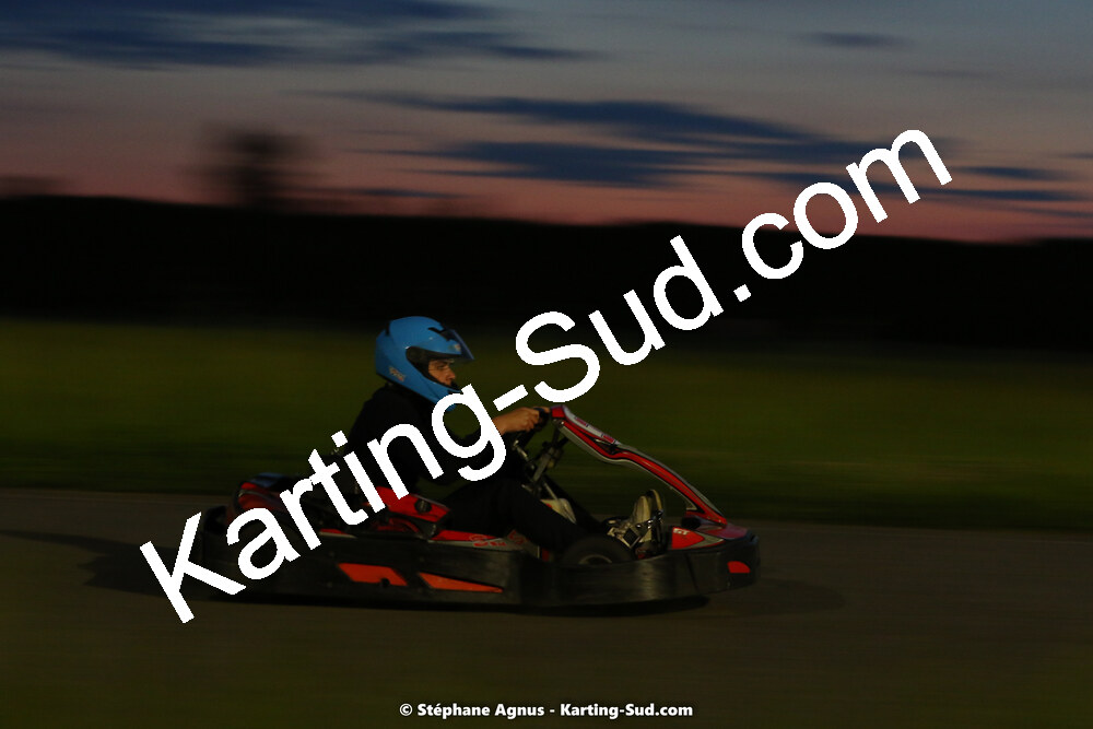 07/05/2022 : Endurance Loisir Les Razbitumes pour “1 maillot pour la vie” & Les Socio Esthéticiennes (Photos Stéphane Agnus) 2022 — karting