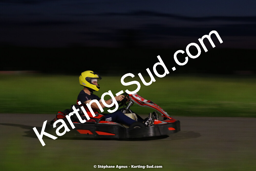 07/05/2022 : Endurance Loisir Les Razbitumes pour “1 maillot pour la vie” & Les Socio Esthéticiennes (Photos Stéphane Agnus) 2022 — karting