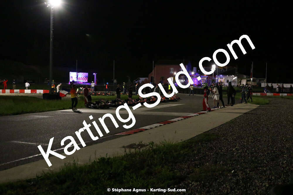 07/05/2022 : Endurance Loisir Les Razbitumes pour “1 maillot pour la vie” & Les Socio Esthéticiennes (Photos Stéphane Agnus) 2022 — karting