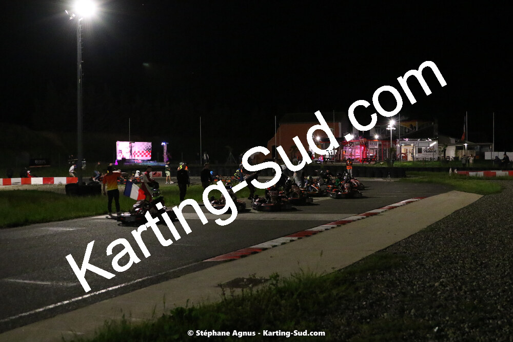 07/05/2022 : Endurance Loisir Les Razbitumes pour “1 maillot pour la vie” & Les Socio Esthéticiennes (Photos Stéphane Agnus) 2022 — karting