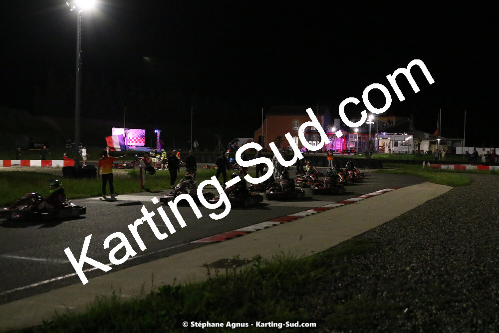 07/05/2022 : Endurance Loisir Les Razbitumes pour “1 maillot pour la vie” & Les Socio Esthéticiennes (Photos Stéphane Agnus) 2022 — karting