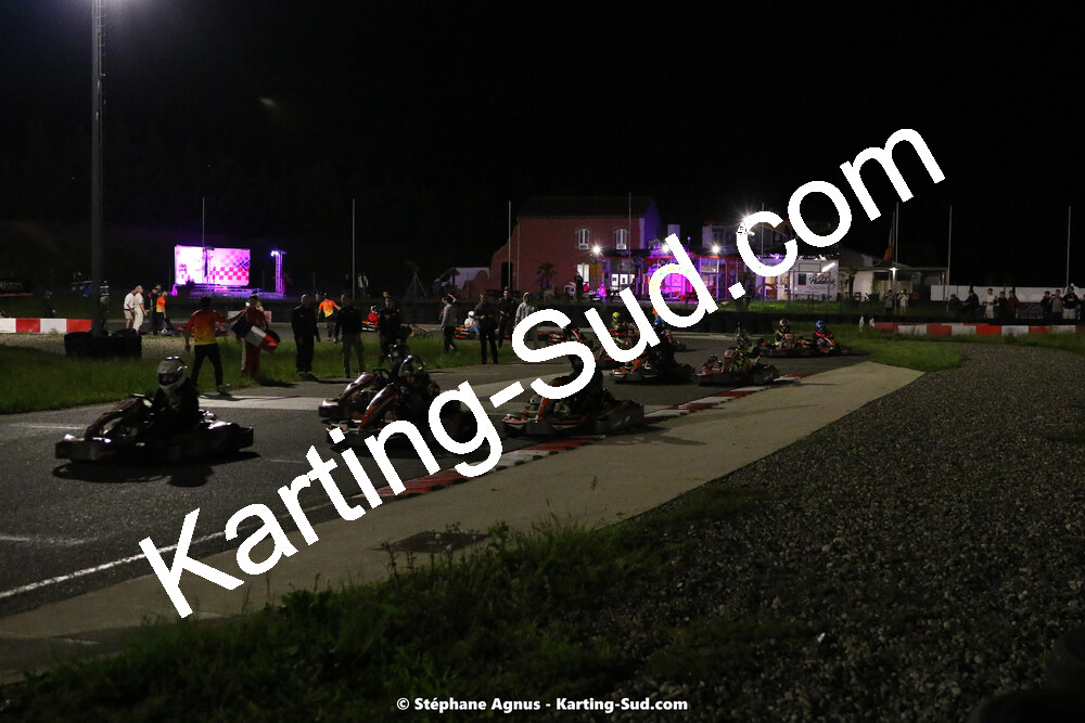 07/05/2022 : Endurance Loisir Les Razbitumes pour “1 maillot pour la vie” & Les Socio Esthéticiennes (Photos Stéphane Agnus) 2022 — karting