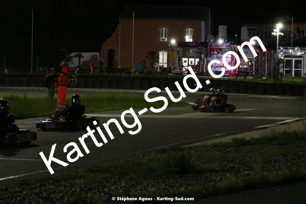 07/05/2022 : Endurance Loisir Les Razbitumes pour “1 maillot pour la vie” & Les Socio Esthéticiennes (Photos Stéphane Agnus) 2022 — karting