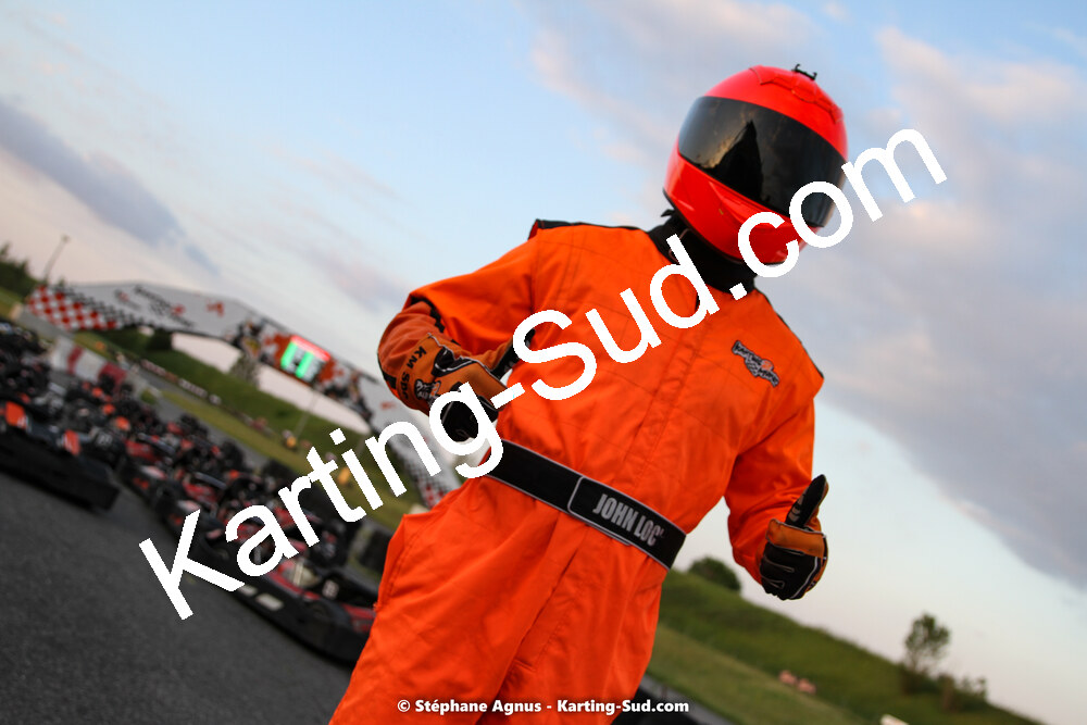07/05/2022 : Endurance Loisir Les Razbitumes pour “1 maillot pour la vie” & Les Socio Esthéticiennes (Photos Stéphane Agnus) 2022 — karting