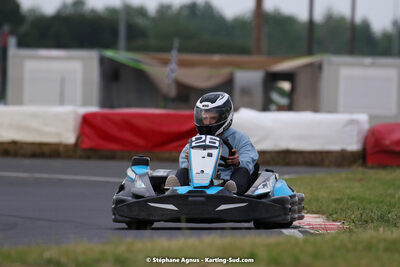 08/05/2022 : Un baquet pour Adrien à Megakart Vias (Photos Stéphane Agnus) 2022 — karting
