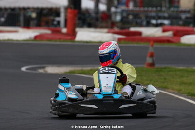 08/05/2022 : Un baquet pour Adrien à Megakart Vias (Photos Stéphane Agnus) 2022 — karting